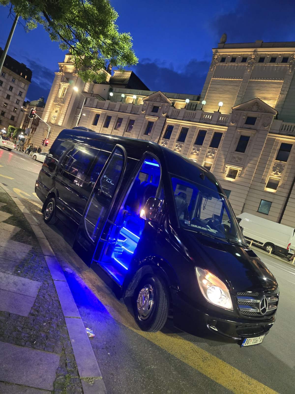 Minibus